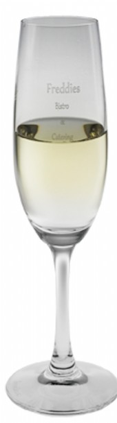 Bilancia fixar gravyr på champagneglas