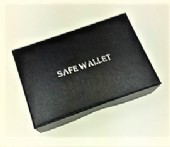 Plånbok med popup funktion av korten