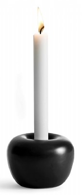 Ljusstake i design av ett äpple